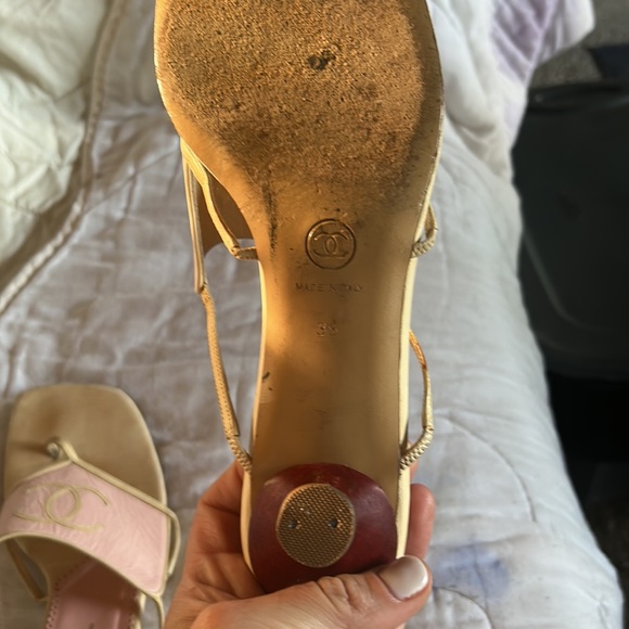 AUTHENTIC Chanel sandals - Picture 5 of 10